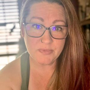 Meet your Posher, Staci